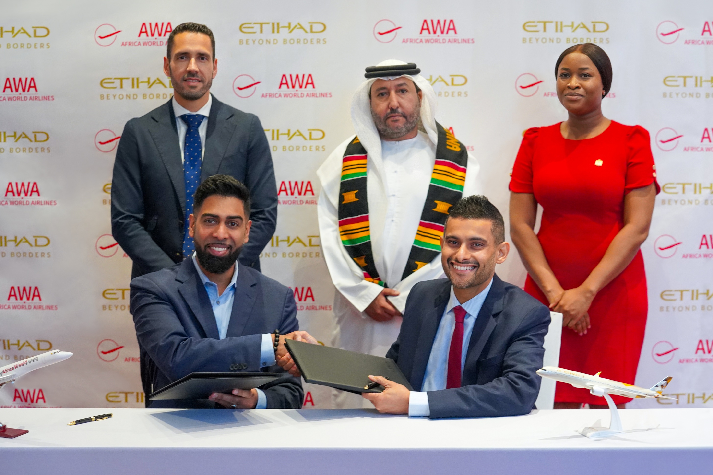 Etihad Airways, Africa World Airlines sign strategic partnership agreement