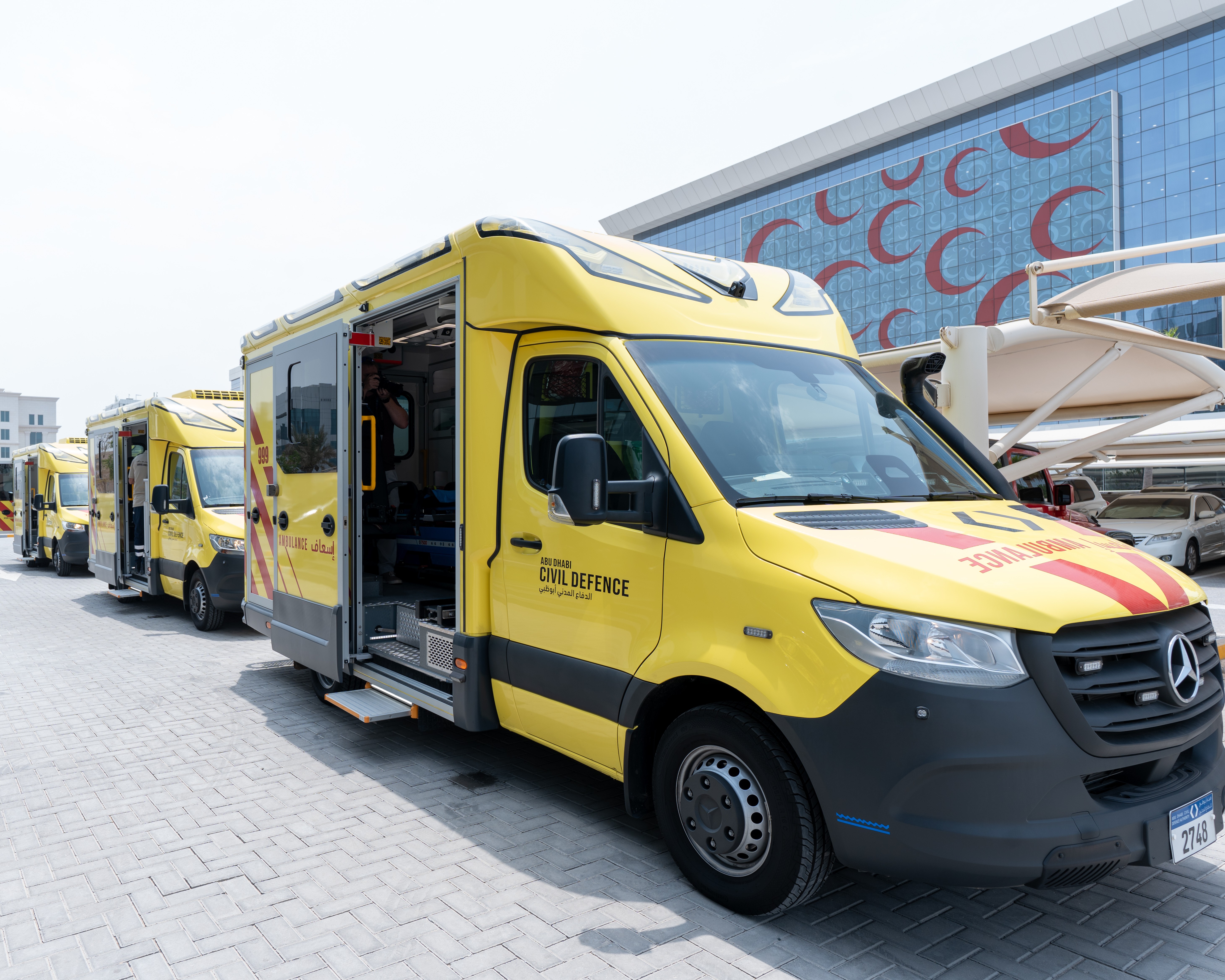 Abu Dhabi unveils new specialised smart ambulances to bring advanced emergency care closer to community