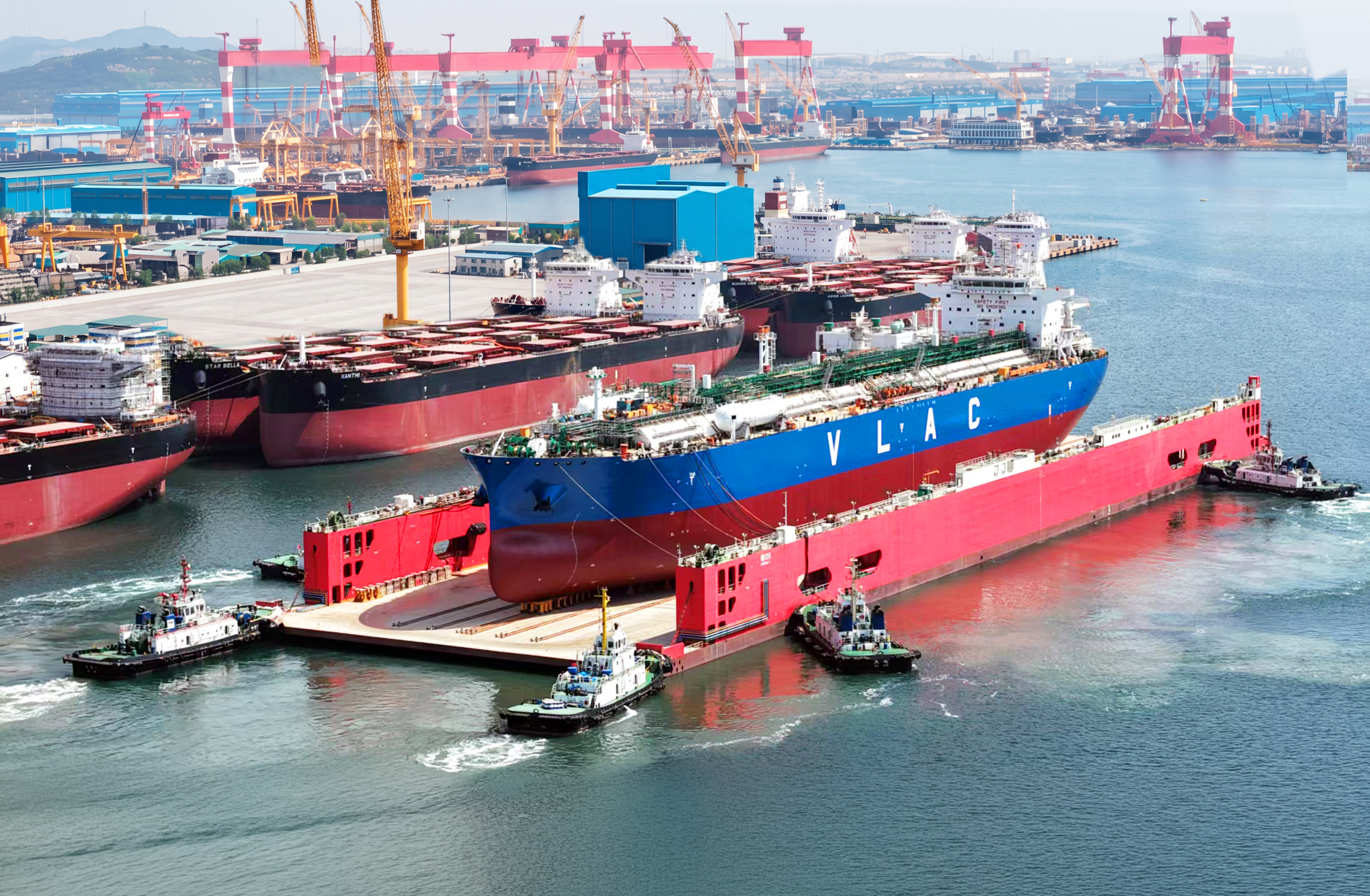 ADNOC L&S accelerates fleet expansion with US$1.3 billion acquisition of 11 vessels